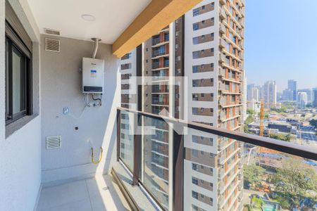 Varanda de kitnet/studio à venda com 1 quarto, 28m² em Jardim das Acacias, São Paulo