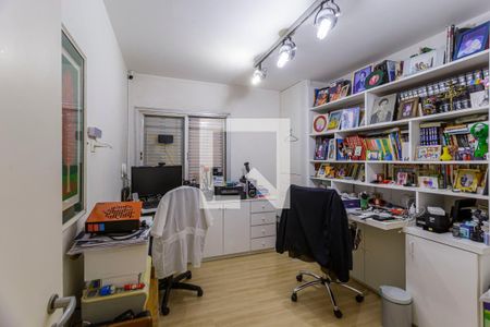 Quarto 1 de apartamento à venda com 3 quartos, 107m² em Itaim Bibi, São Paulo