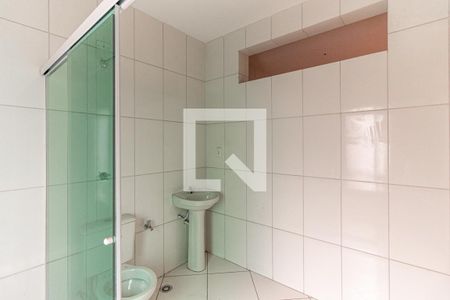 Banheiro de kitnet/studio para alugar com 1 quarto, 33m² em República, São Paulo