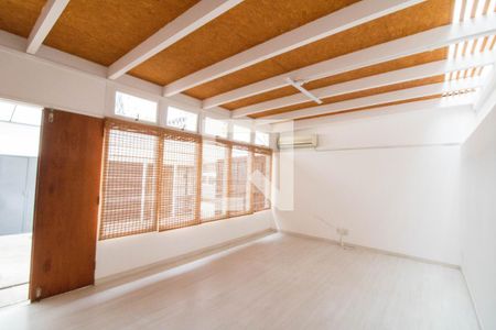 Sala de casa à venda com 3 quartos, 147m² em Campo Belo, São Paulo