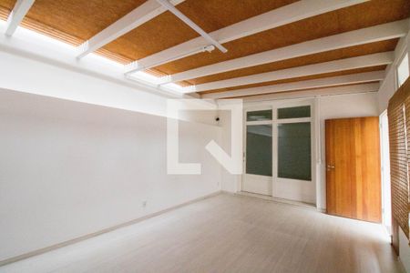 Sala de casa à venda com 3 quartos, 147m² em Campo Belo, São Paulo