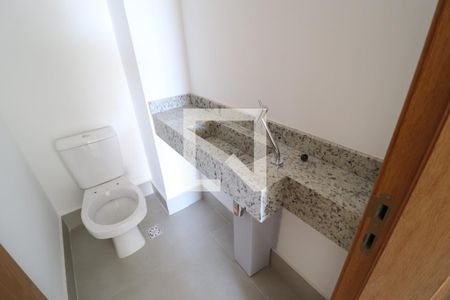 Lavabo de apartamento para alugar com 3 quartos, 103m² em Shopping Park, Uberlândia