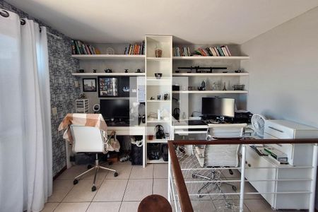 Escritório de apartamento para alugar com 3 quartos, 173m² em Santa Rosa, Niterói