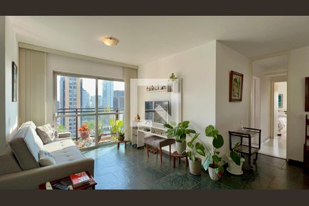 Sala de TV de apartamento à venda com 4 quartos, 160m² em Pinheiros, São Paulo