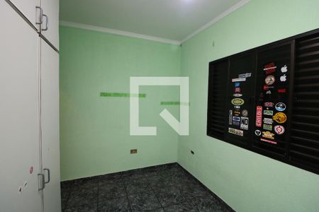 Quarto 2 de casa para alugar com 6 quartos, 210m² em Vila Industrial, São Paulo