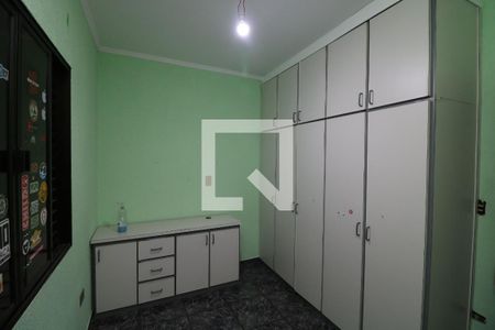 Quarto 2 de casa para alugar com 6 quartos, 210m² em Vila Industrial, São Paulo