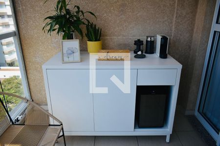 Sacada de apartamento à venda com 2 quartos, 58m² em Chácara Inglesa, São Paulo