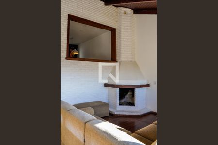 Sala de casa de condomínio para alugar com 4 quartos, 300m² em Nonoai, Porto Alegre