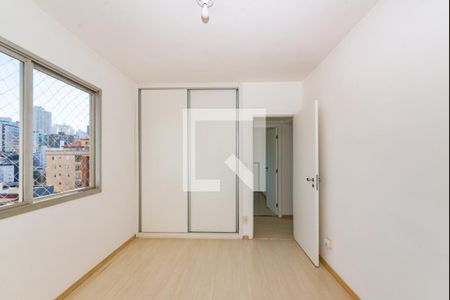 Quarto 1 de apartamento para alugar com 3 quartos, 85m² em Buritis, Belo Horizonte