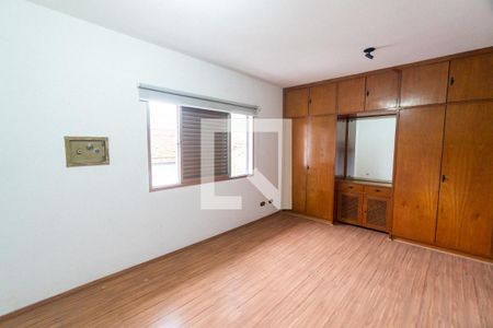 Suite de casa para alugar com 4 quartos, 199m² em Mirandópolis, São Paulo