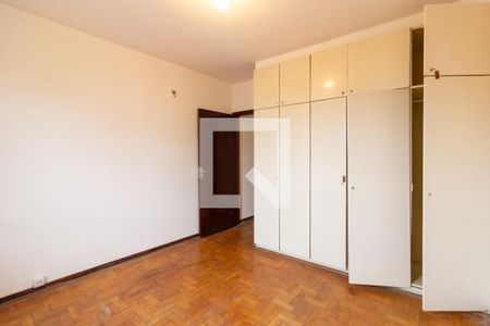 Quarto 1 de casa para alugar com 3 quartos, 240m² em Alto de Pinheiros, São Paulo