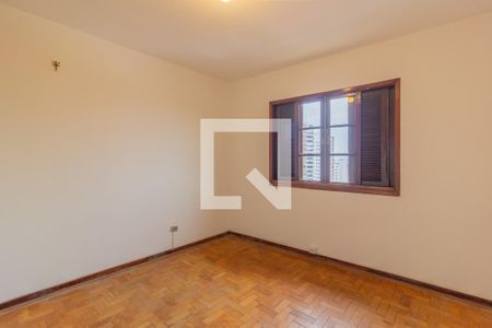 Quarto 1 de casa para alugar com 3 quartos, 240m² em Alto de Pinheiros, São Paulo