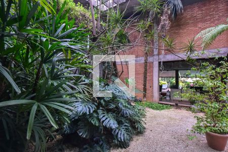 Jardim de Inverno de casa à venda com 4 quartos, 875m² em Jardim Guedala, São Paulo