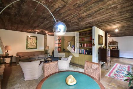 Lareira de casa à venda com 4 quartos, 875m² em Jardim Guedala, São Paulo