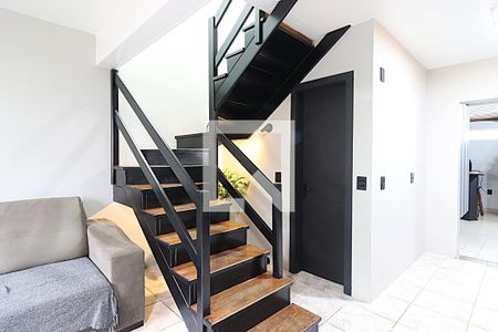 Sala de casa à venda com 3 quartos, 110m² em Humaitá, Porto Alegre