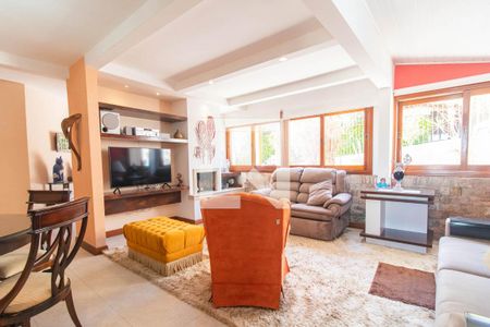 Sala de casa à venda com 2 quartos, 207m² em Teresópolis, Porto Alegre