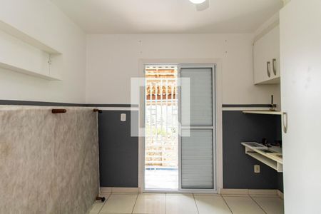 Quarto 1 de casa para alugar com 3 quartos, 300m² em Itaquera, São Paulo