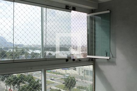 Varanda de apartamento para alugar com 3 quartos, 103m² em Barra da Tijuca, Rio de Janeiro