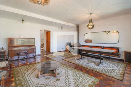 Casa à venda com 4 quartos, 320m² em Vila Romana, São Paulo
