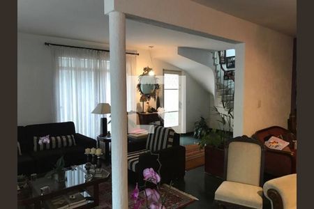 Casa à venda com 3 quartos, 210m² em Jardim America, São Paulo