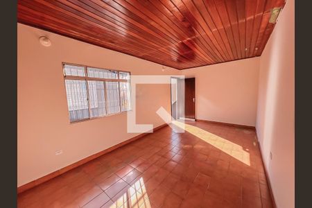 Casa à venda com 4 quartos, 217m² em Parque Oratório, Santo André