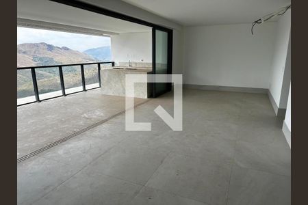 Apartamento à venda com 4 quartos, 188m² em Vale do Sereno, Nova Lima