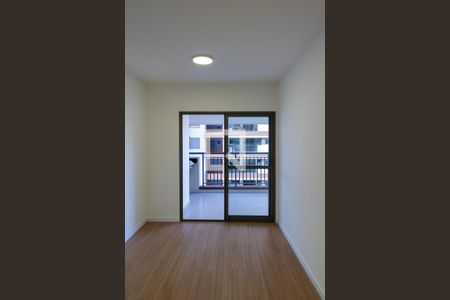 Sala de apartamento para alugar com 2 quartos, 75m² em Jardim Prudência, São Paulo