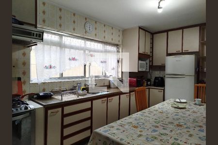 Casa à venda com 2 quartos, 125m² em Vila Aricanduva, São Paulo