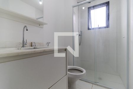 Banheiro de kitnet/studio à venda com 1 quarto, 27m² em Vila Buarque, São Paulo