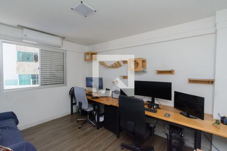 Quarto 1 de apartamento à venda com 3 quartos, 98m² em Buritis, Belo Horizonte