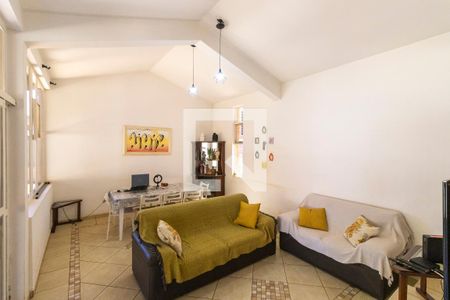 Casa 1 - Sala de casa à venda com 7 quartos, 397m² em Geraldo, Campinas