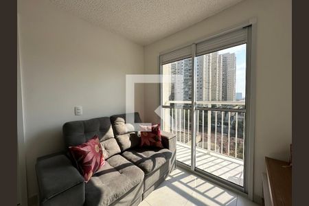 Sala/Cozinha de apartamento para alugar com 1 quarto, 29m² em Parque Industrial Tomas Edson, São Paulo