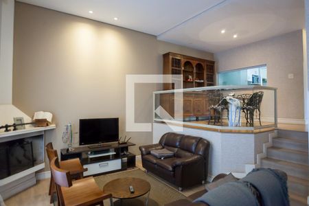 Sala de casa de condomínio para alugar com 3 quartos, 173m² em Alphaville Nova Lima, Nova Lima