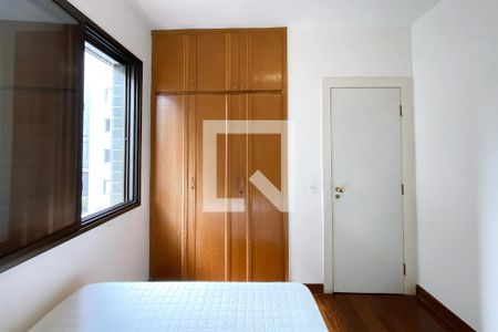 Quarto 1 de apartamento à venda com 3 quartos, 95m² em Belvedere, Belo Horizonte