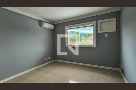 Quarto 1 de casa de condomínio à venda com 5 quartos, 480m² em Barra da Tijuca, Rio de Janeiro