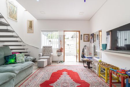 Sala de casa à venda com 3 quartos, 140m² em Vila Olímpia, São Paulo