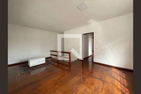 Sala de casa para alugar com 4 quartos, 406m² em Parque Rincao, Cotia