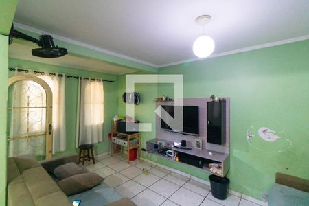 Sala de casa à venda com 4 quartos, 125m² em Vila Iapi, Campinas