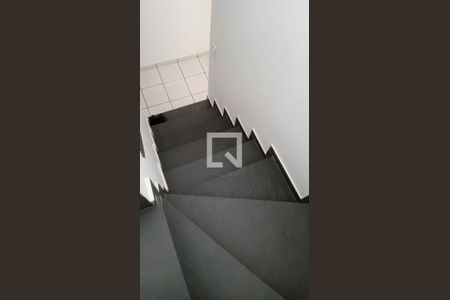 Escada de casa à venda com 5 quartos, 200m² em Vila Mascote, São Paulo