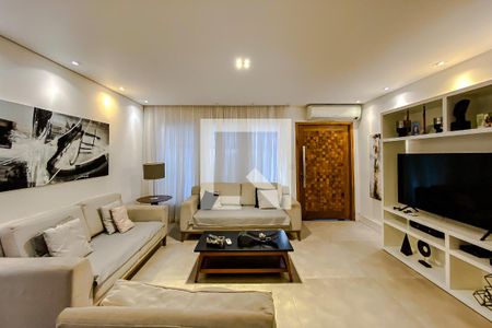 Sala de casa à venda com 4 quartos, 193m² em Vila Regente Feijó, São Paulo
