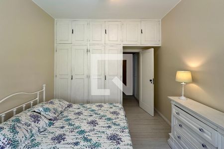 Quarto 1 de apartamento à venda com 3 quartos, 102m² em Copacabana, Rio de Janeiro