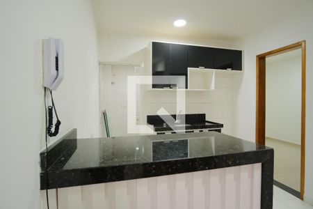 Sala/Cozinha de apartamento para alugar com 2 quartos, 32m² em Penha de França, São Paulo