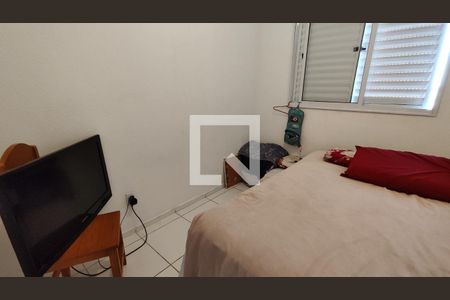 Quarto 1 de apartamento para alugar com 2 quartos, 50m² em Itaim Paulista, São Paulo