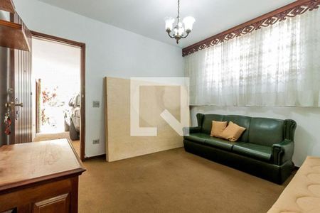 Casa à venda com 4 quartos, 241m² em Jardim Marajoara, São Paulo