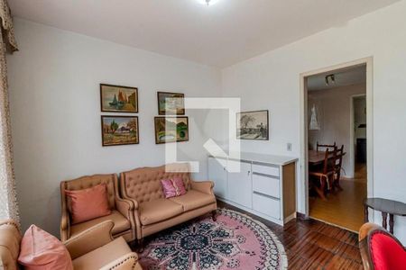 Casa à venda com 4 quartos, 241m² em Jardim Marajoara, São Paulo