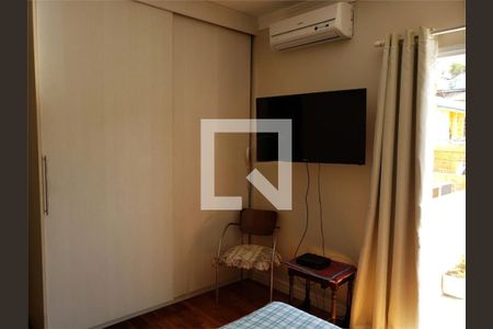 Casa à venda com 3 quartos, 176m² em Vila Ipojuca, São Paulo