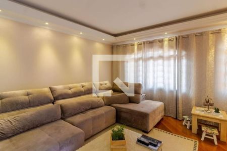 Casa à venda com 3 quartos, 314m² em Jardim Guairaca, São Paulo