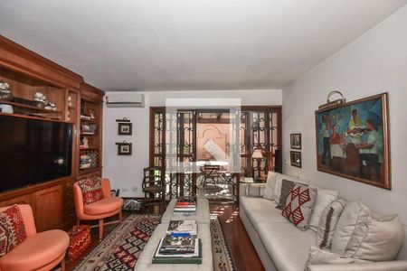 Sala de Tv de casa à venda com 3 quartos, 620m² em Morumbi, São Paulo