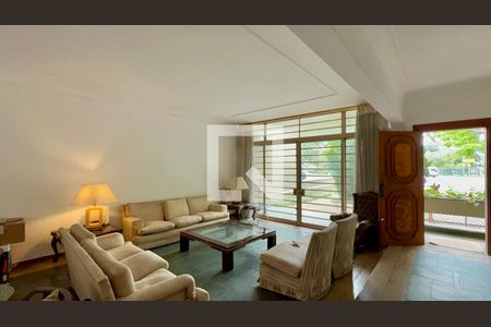 Sala de casa para alugar com 3 quartos, 306m² em Paraíso, São Paulo
