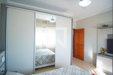 Quarto 1 de apartamento à venda com 3 quartos, 110m² em Navegantes, Porto Alegre